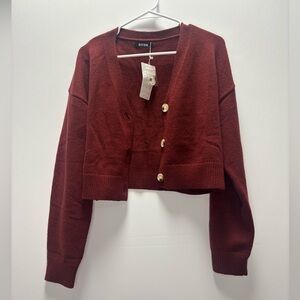 NWT BTFBM Cropped Burgundy Cardigan Sweater | Size Large, 3 buttons.